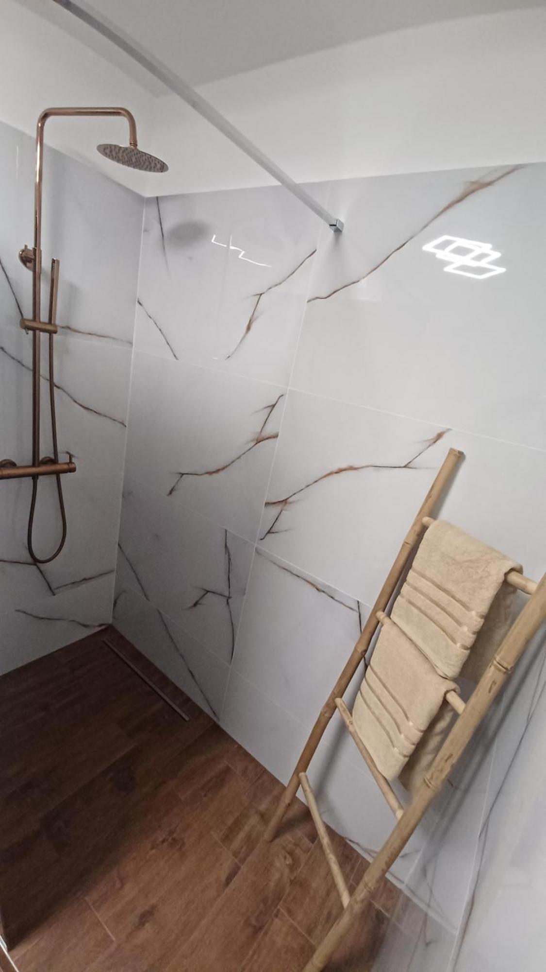 Lea'S Apartment Ровинь Экстерьер фото